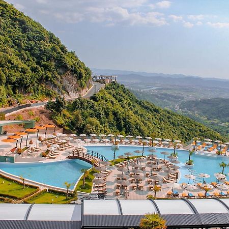 Select Hill Resort Linze Exterior foto