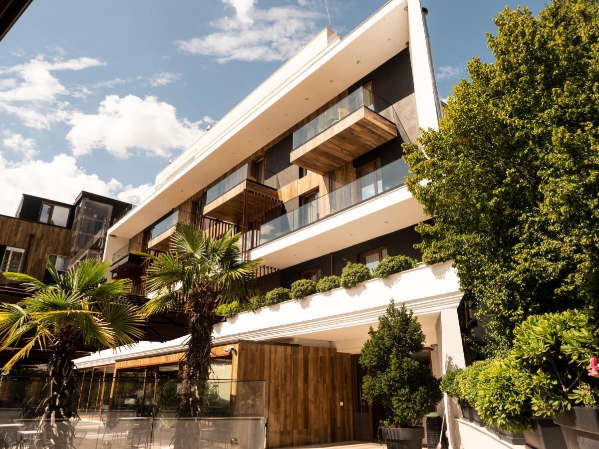 Select Hill Resort Linze Exterior foto