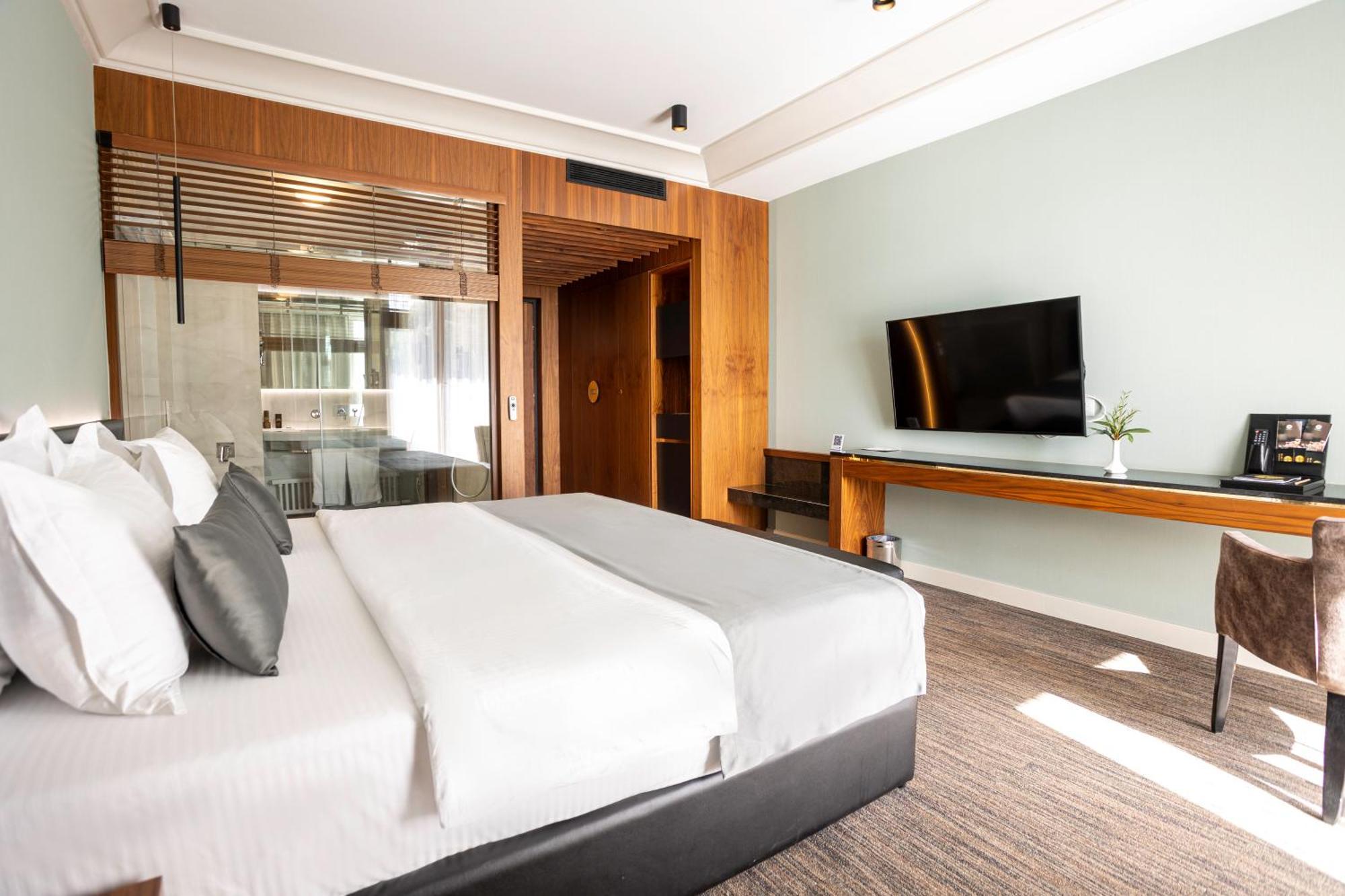 Select Hill Resort Linze Exterior foto